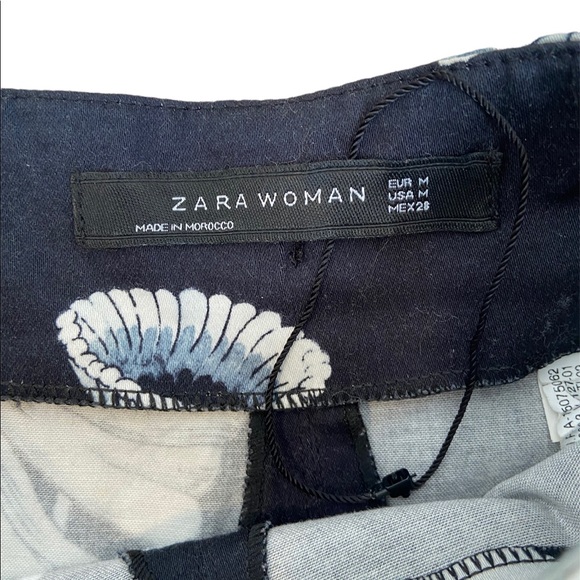 ZARA MIDI FLORAL PRINT FLOWY SKIRT, BLACK AND BLUE, HIGH RISE SIZE MEDIUM - Picture 8 of 11